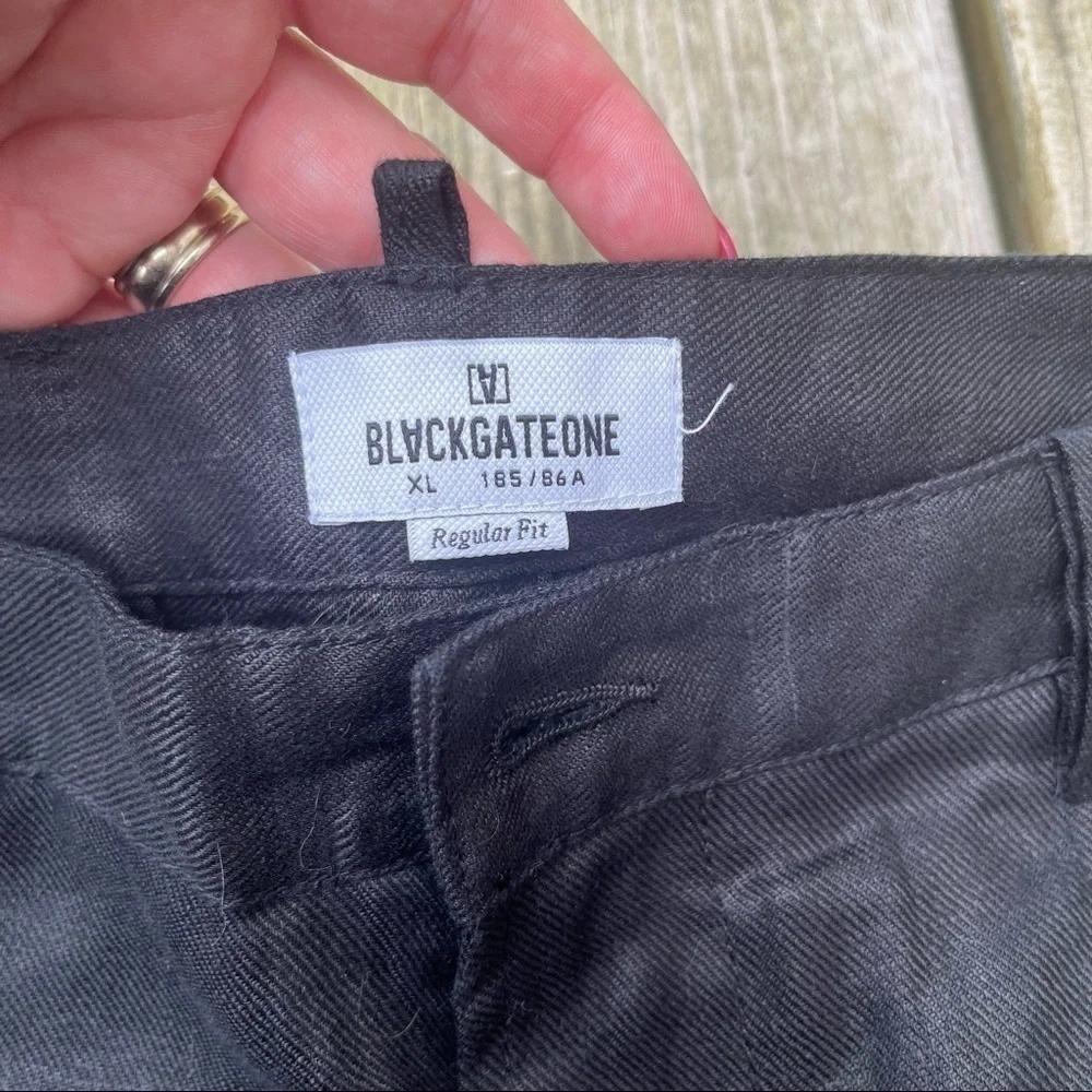 BlackGateOne mens size